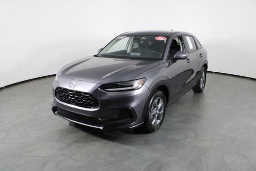 Urban Gray Pearl 2026 Honda HR-V LX