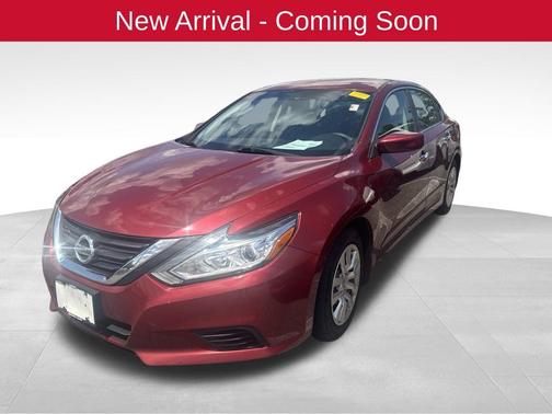 Cayenne Red 2016 Nissan Altima 2.5 S