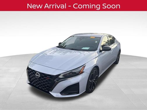 Gray Sky Pearl 2023 Nissan Altima SR FWD