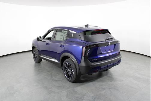 Deep Blue Pearl 2026 Nissan Kicks SR