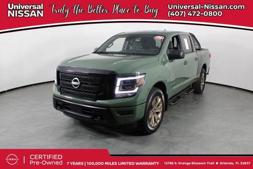 2024 Nissan Titan SV