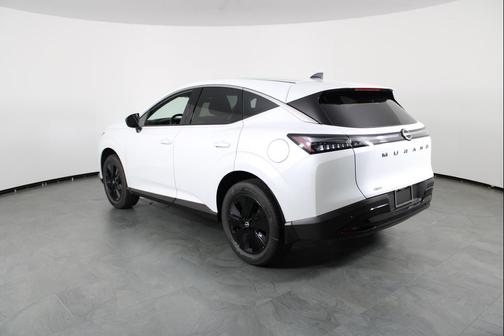 2026 Nissan Murano SV