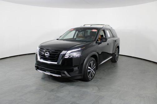 2023 Nissan Pathfinder Platinum 4WD