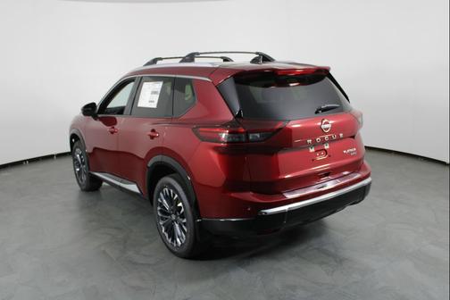 Scarlet Ember Tintcoat 2026 Nissan Rogue Platinum