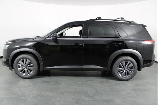2025 Nissan Pathfinder SV FWD