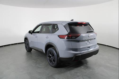 Boulder Gray Pearl 2026 Nissan Rogue SV