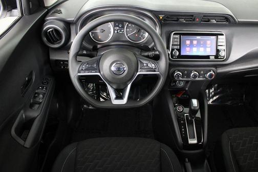 2021 Nissan Kicks S