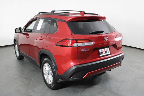Barcelona Red Metallic 2022 Toyota Corolla Cross LE