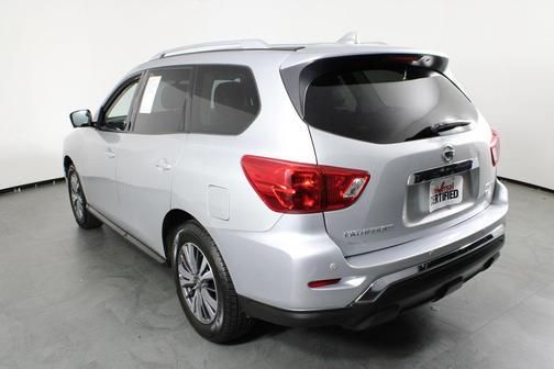 2020 Nissan Pathfinder SL 4WD