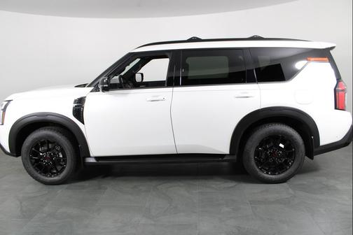 Aspen White Tricoat 2026 Nissan Armada PRO-4X