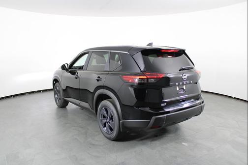 Super Black 2026 Nissan Rogue SV