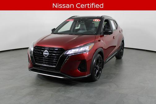 Scarlet Ember Tintcoat/Super Black 2023 Nissan Kicks SR