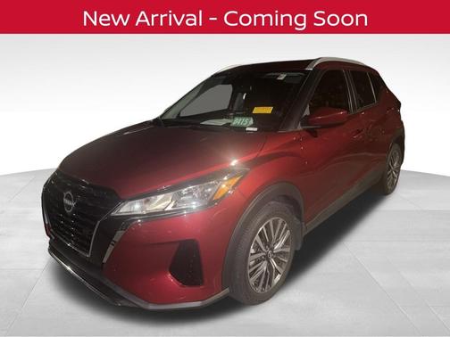 Scarlet Ember Tintcoat 2024 Nissan Kicks SV