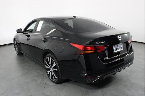2020 Nissan Altima SR FWD