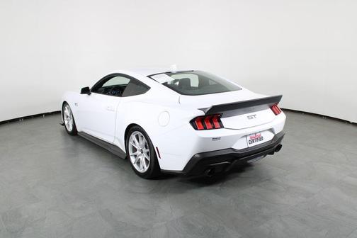 OXFORD WHITE 2024 Ford Mustang GT Premium