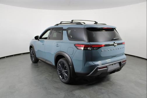 Baltic Teal 2026 Nissan Pathfinder SL