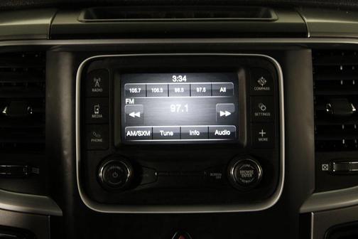 2024 RAM 1500 Classic Warlock Crew Cab 4x4 5'7' Box