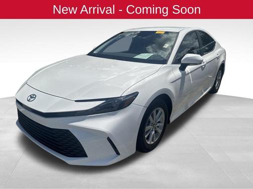 Ice Cap 2026 Toyota Camry LE