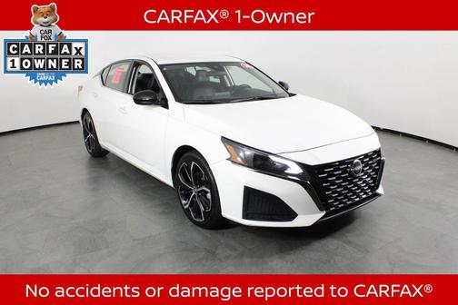 Glacier White 2024 Nissan Altima SR FWD