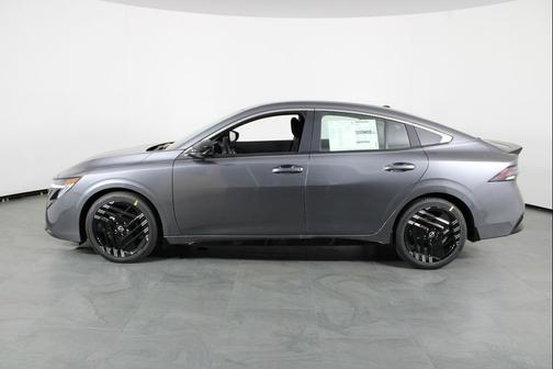 Gun Metallic 2026 Nissan Sentra SR
