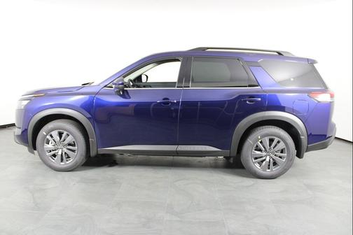 2025 Nissan Pathfinder SV FWD