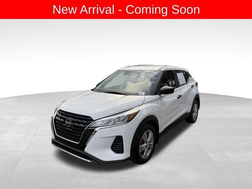 2022 Nissan Kicks S