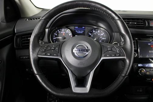 2021 Nissan Rogue Sport SV