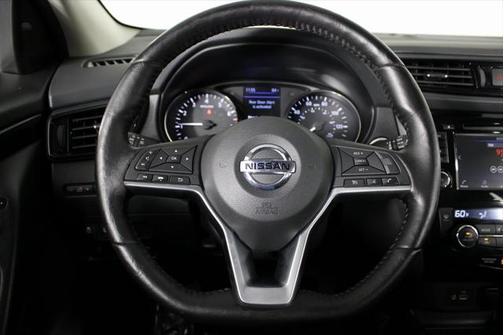 2021 Nissan Rogue Sport SV