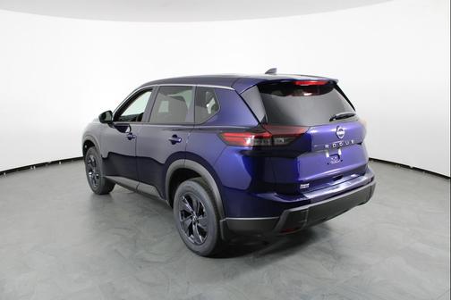 Deep Ocean Blue Pearl 2026 Nissan Rogue SV