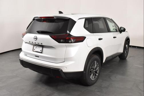 2025 Nissan Rogue S
