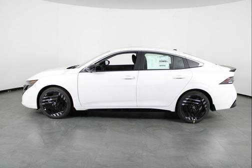 Aspen White Tricoat 2026 Nissan Sentra SR