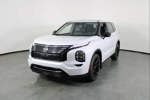 Alpine Frost 2026 Nissan Rogue SL