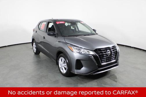 Gun Metallic 2025 Nissan Kicks S