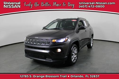 2022 Jeep Compass Latitude Lux