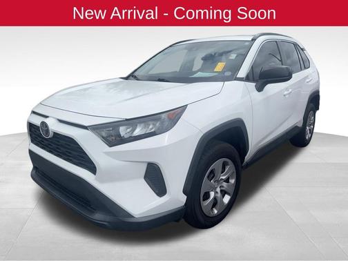 2020 Toyota RAV4 LE