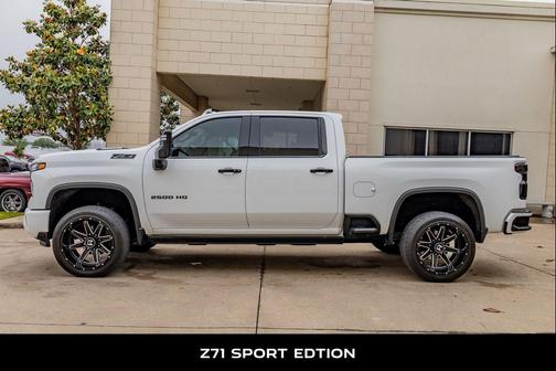 Summit White 2024 Chevrolet Silverado 2500 LTZ