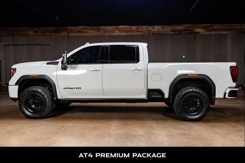 2022 GMC Sierra 2500 AT4