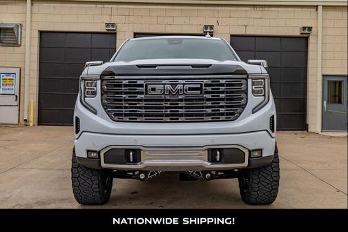 Glacier White Tricoat 2026 GMC Sierra 1500 Denali Ultimate