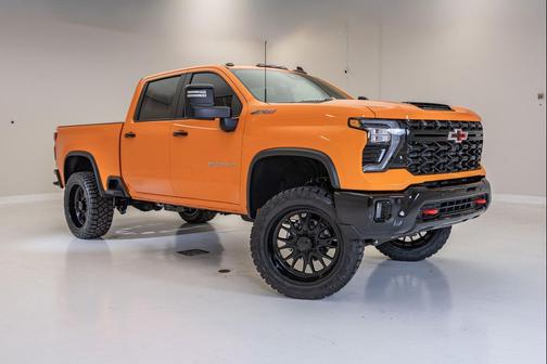 SPECIAL PAINT - TANGIER ORANGE 2026 Chevrolet Silverado 2500 Crew Cab, Standard Bed, XR2, 4WD