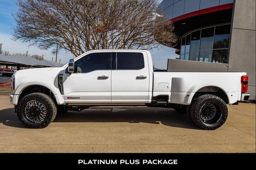 Star White Metallic Tri-Coat 2025 Ford F-450 Platinum