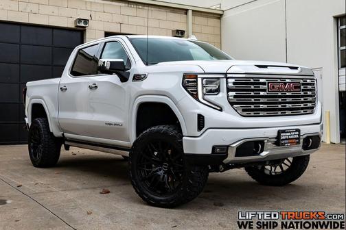 White Frost Tricoat 2025 GMC Sierra 1500 Denali