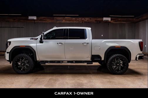 2024 GMC Sierra 2500 Denali