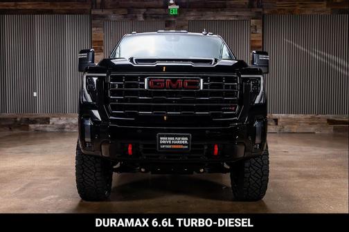 Onyx Black 2024 GMC Sierra 2500 AT4