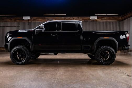 Onyx Black 2024 GMC Sierra 2500 AT4