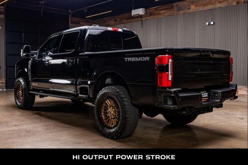 Agate Black Metallic 2025 Ford F-350 Platinum