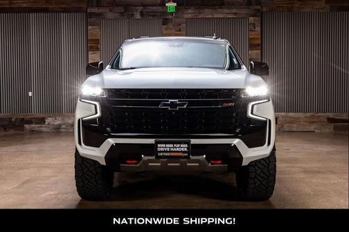 Iridescent Pearl Tricoat 2023 Chevrolet Tahoe 4WD Z71