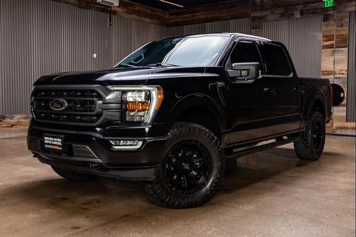 Agate Black Metallic 2022 Ford F-150 XLT