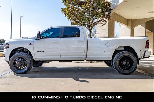 2024 RAM 3500 Laramie Crew Cab 4x4 8' Box