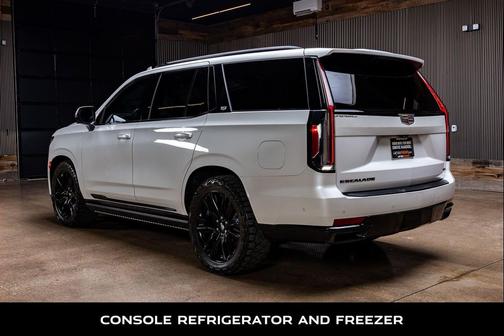 2023 Cadillac Escalade Sport Platinum