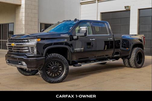 Mosaic Black Metallic 2021 Chevrolet Silverado 3500 High Country